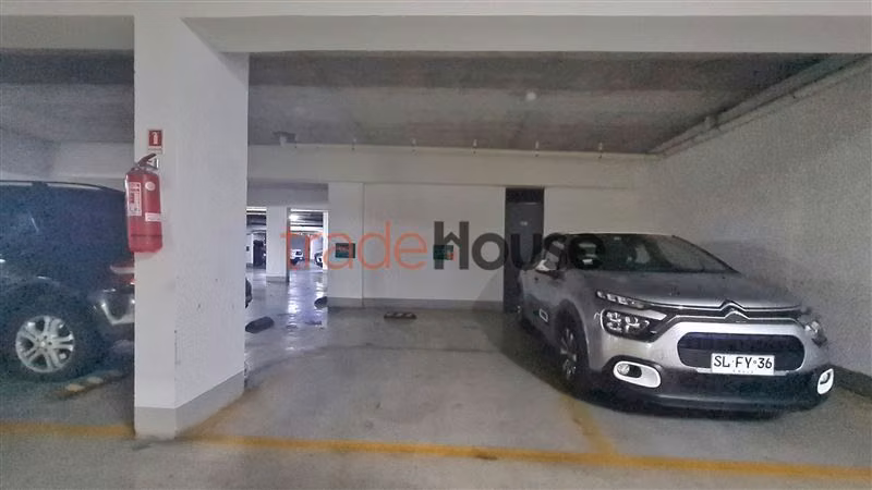 Estacionamiento en venta en Macul