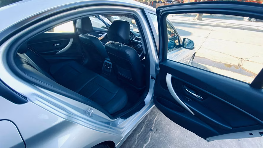 BMW 320i 2.0 Automático 2014 | Excelente Estado | Full Equipo