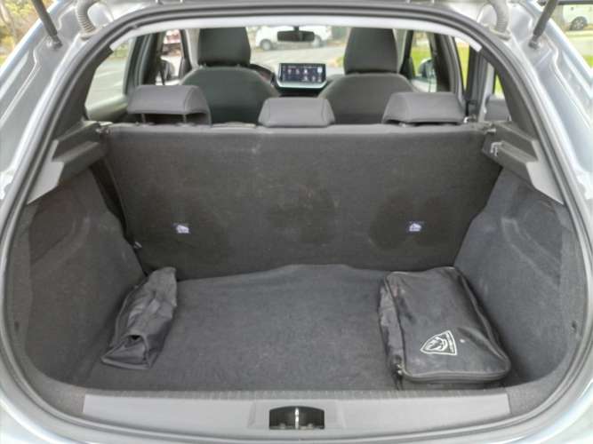PEUGEOT 208 PURETECH 75  MT 1.2 2023