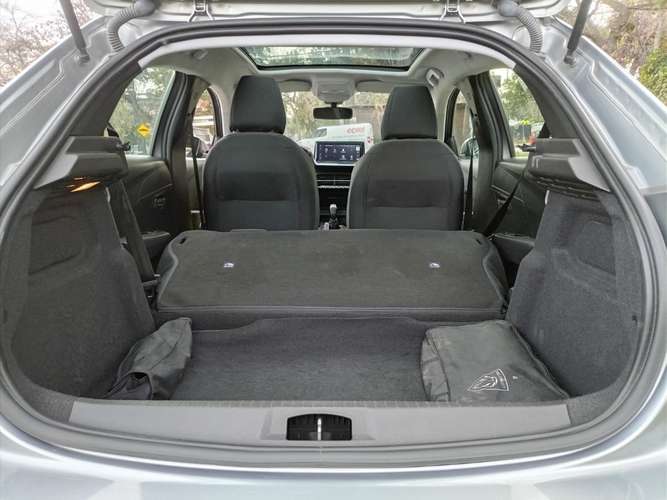 PEUGEOT 208 PURETECH 75  MT 1.2 2023
