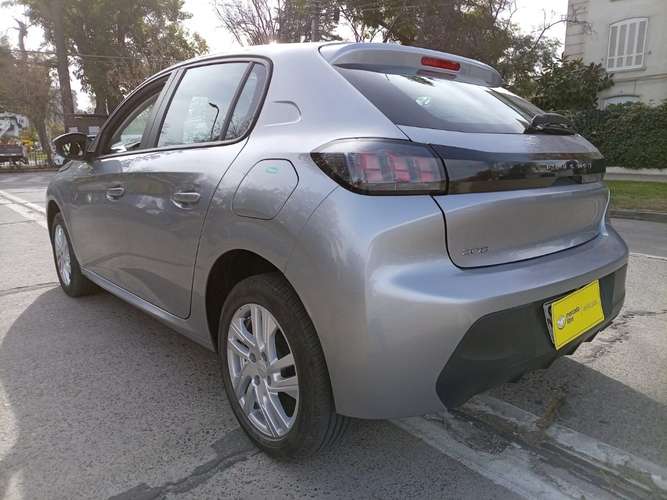 PEUGEOT 208 PURETECH 75  MT 1.2 2023