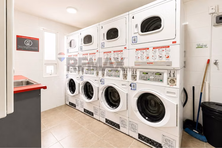 "moderno depto en san miguel: estilo y comodidad"