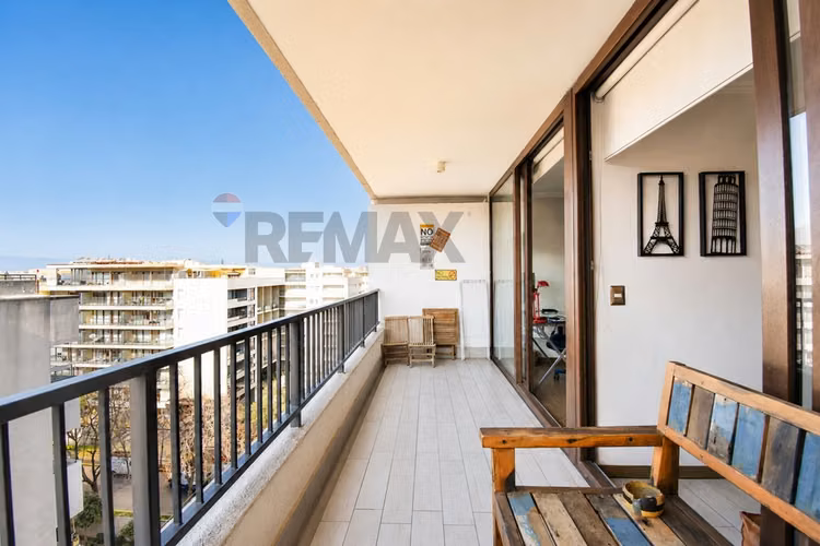 Dpto.  ideal para vivir o invertir las condes