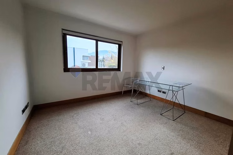 Casa mediterránea en condominio los bosques