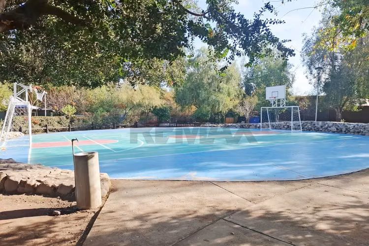 Casa mediterránea en condominio los bosques
