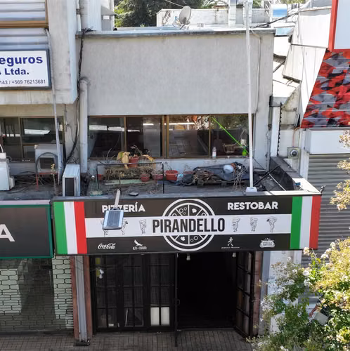 LOCAL COMERCIAL 1 sur #847 Lc 6