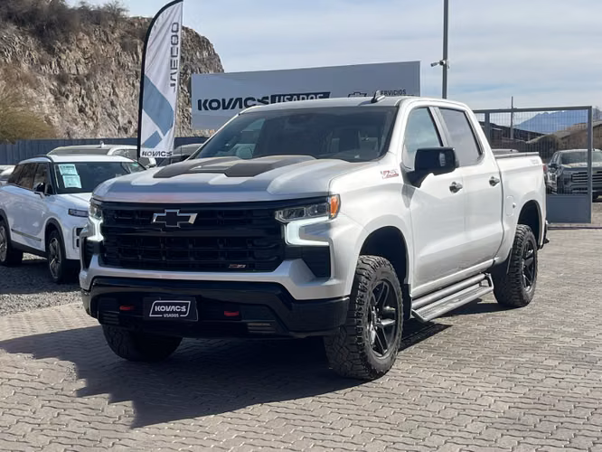 Chevrolet Silverado Tb 4wd 5.3 2023