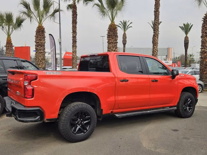 Chevrolet Silverado 5.3 Cc Lt Trailboss Z71 At...
