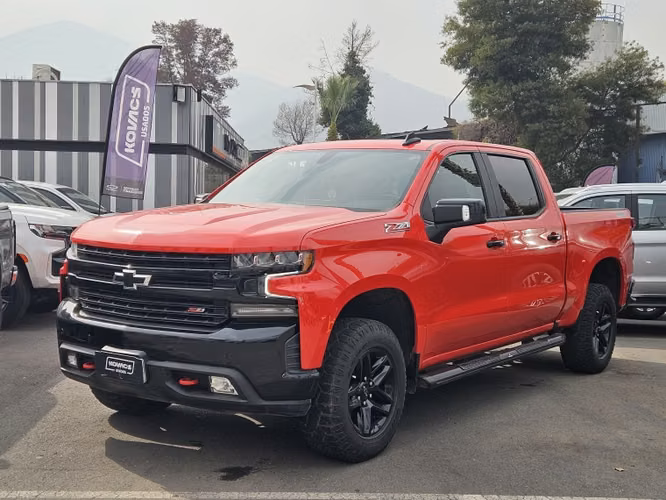 Chevrolet Silverado 5.3 Cc Lt Trailboss Z71 At...
