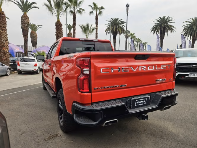 Chevrolet Silverado 5.3 Cc Lt Trailboss Z71 At...