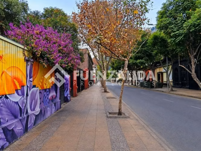 Casa en venta de 7 dorm. en Recoleta