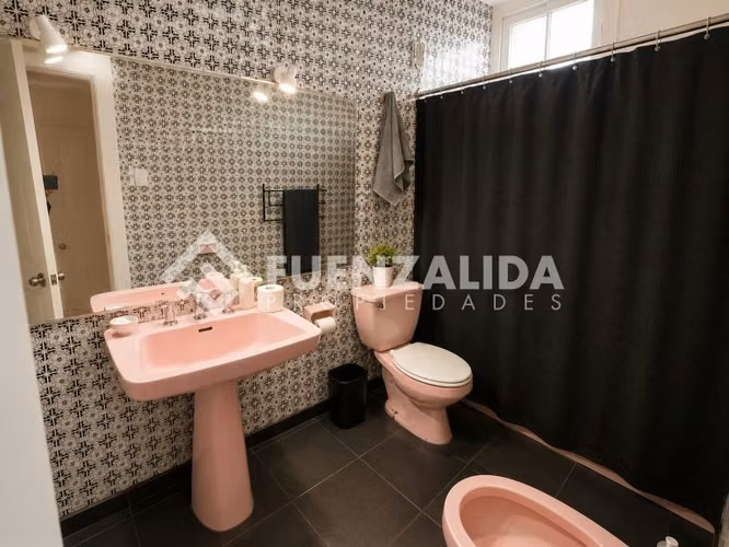 Casa en venta de 7 dorm. en Recoleta