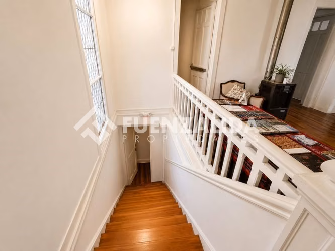 Casa en venta de 7 dorm. en Recoleta
