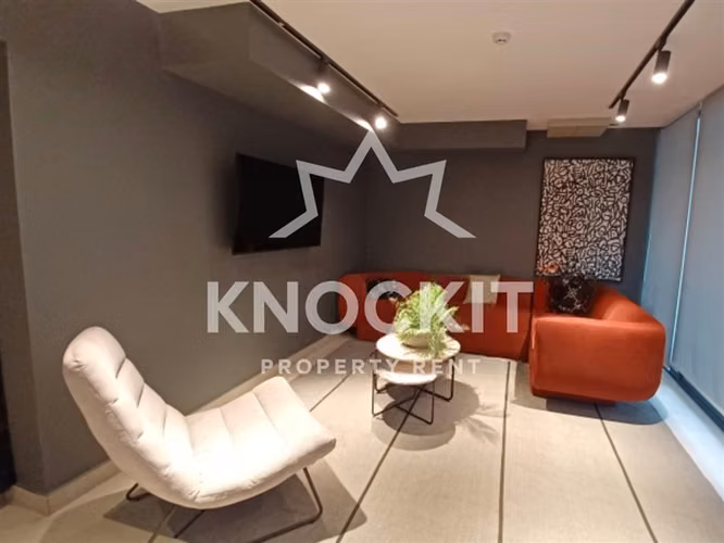 Arriendo Depto Home Studio con Estacionamiento en La Florida