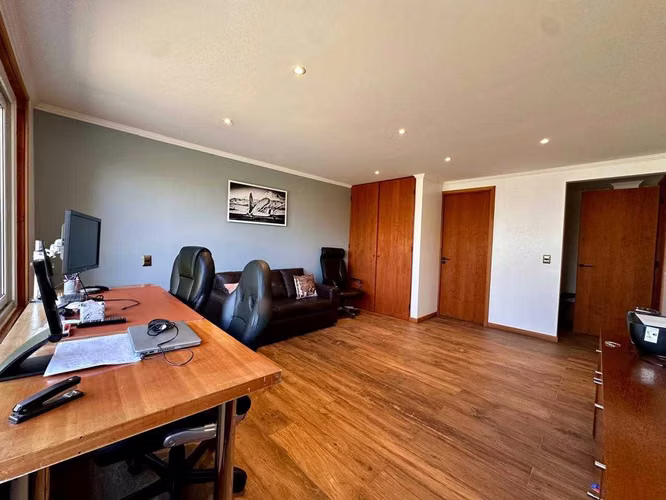 Casa con Excelente Conectividad y Entorno (174597)