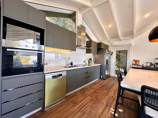 Casa con Excelente Conectividad y Entorno (174597)