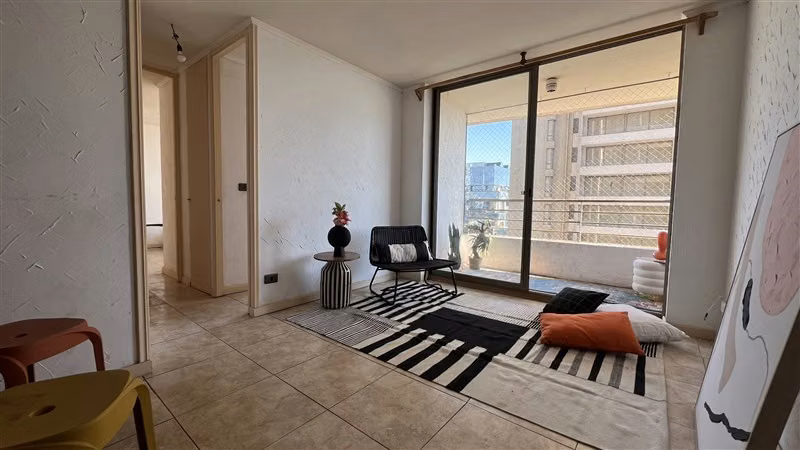 Departamento en arriendo de 2 dorm. en Recoleta