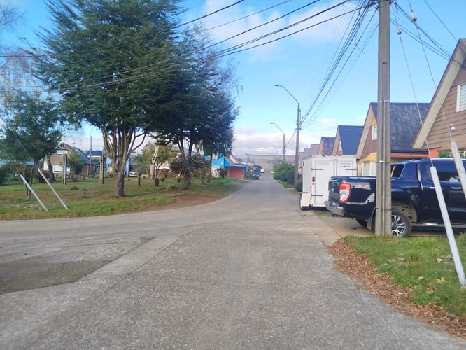 VENTA CASA CON TRES CABAÑAS, EN NUEVA VILLA DEL REY, VALDIVIA