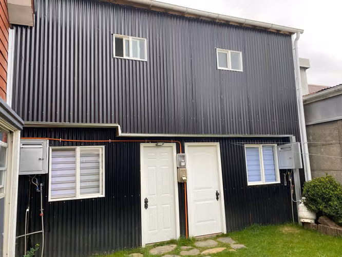 VENTA CASA CON TRES CABAÑAS, EN NUEVA VILLA DEL REY, VALDIVIA