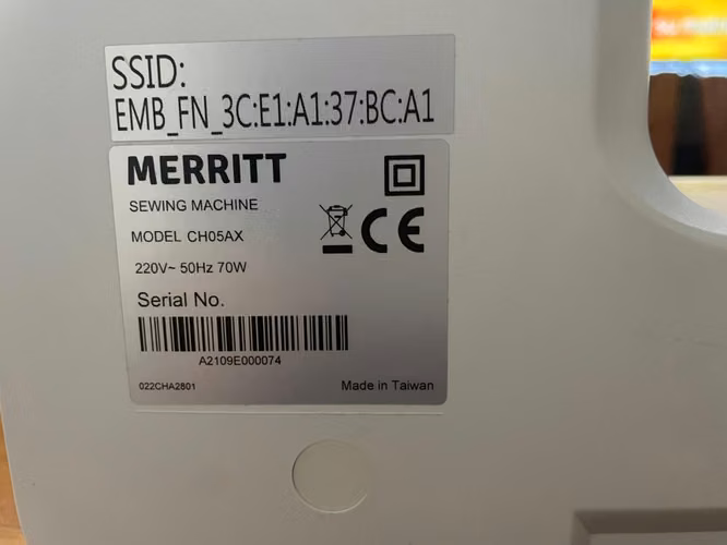Maquina Bordadora y  Coser Merritt con tecnología electrónica