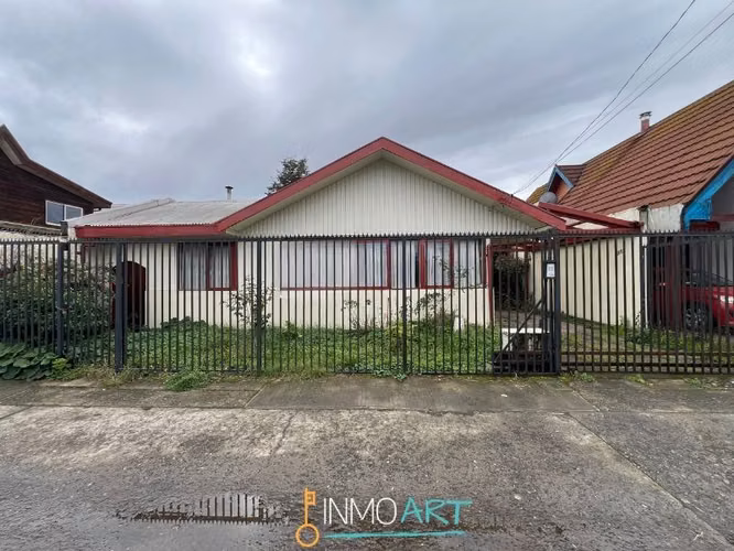 Casa en venta de 3 dorm. 2 baños en sector Estadio en Temuco