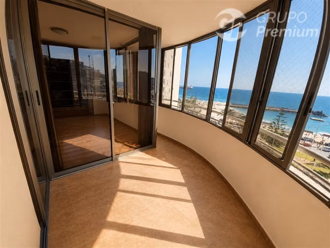 Gran Departamento en venta de 4 dorm. en Antofagasta