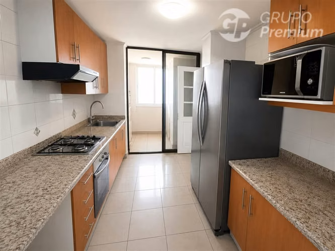 Gran Departamento en venta de 4 dorm. en Antofagasta
