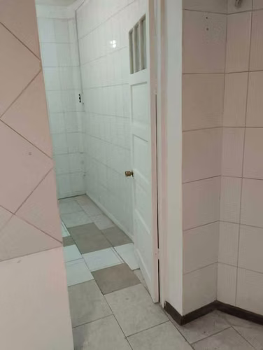Local Comercial en sector comercial Stgo, Matta  (174456)