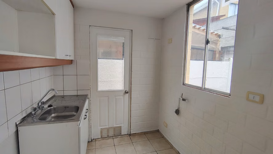 Casa 3D 2B en La Campiña de Nos | Suite, Walking Closet y Patio