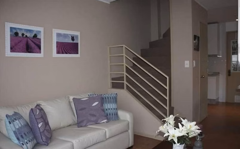 SE ARRIENDA CASA