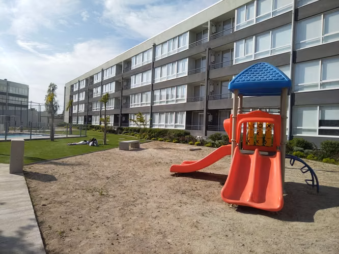 Arriendo Depto. 2 D + 1 B + Terraza + Estacionamiento - Quilicura