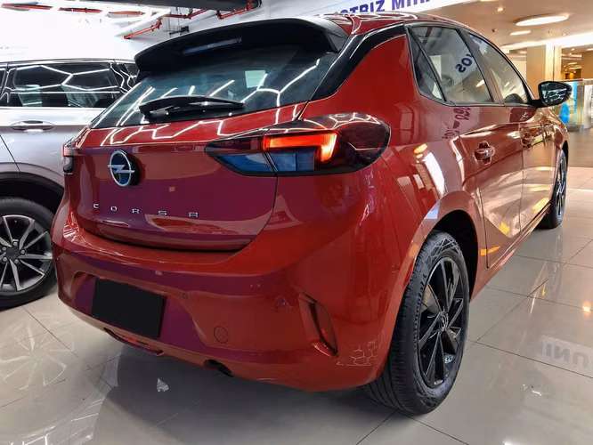OPEL CORSA EDITION 1.2 MT6 2024