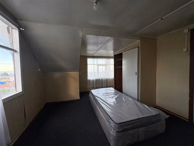 INVIERTE EN BARRIO SAN MIGUEL 4D 2B + CASA INTERIOR - Imagen 18