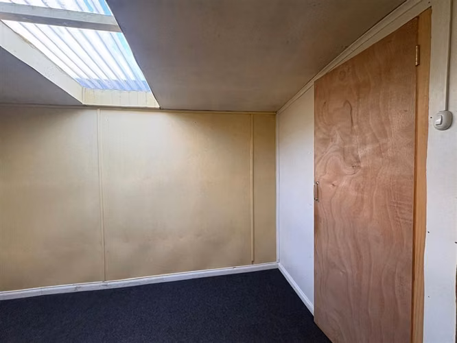 INVIERTE EN BARRIO SAN MIGUEL 4D 2B + CASA INTERIOR - Imagen 14