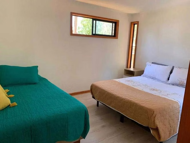 Hermosa casa remodelada con vista al mar (174512)