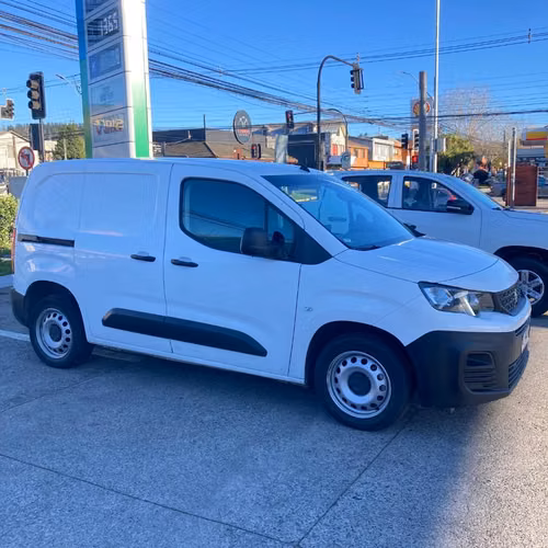 Peugeot Partner 2023