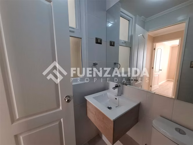 Departamento en venta de 2 dorm y 2 baños. en La Serena