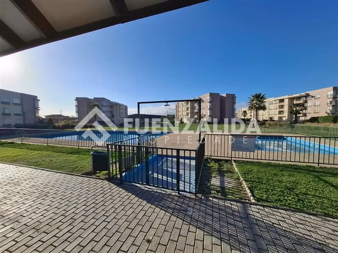 Departamento en venta de 2 dorm y 2 baños. en La Serena