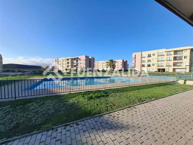 Departamento en venta de 2 dorm y 2 baños. en La Serena