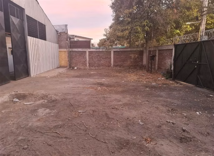 GRAN BODEGA, SECTOR INDUSTRIAL Y COMERCIAL, SANTIAGO OESTE