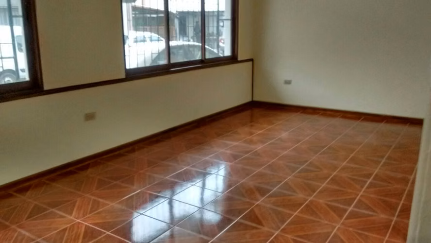 Arriendo casa para Vivienda o Comercio