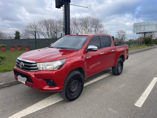 Camioneta Hilux 2.4 SR