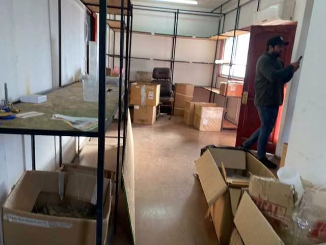 Local comercial y bodega con recepción final (121868)