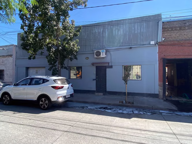 Local comercial y bodega con recepción final (121868)