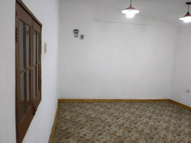 Arriendo de oficinas o locales comerciales en Galería Clara Elena Contacto directo con propietaria whatsApp