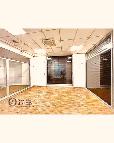 Arriendo Local Comercial frente a plaza de Parral