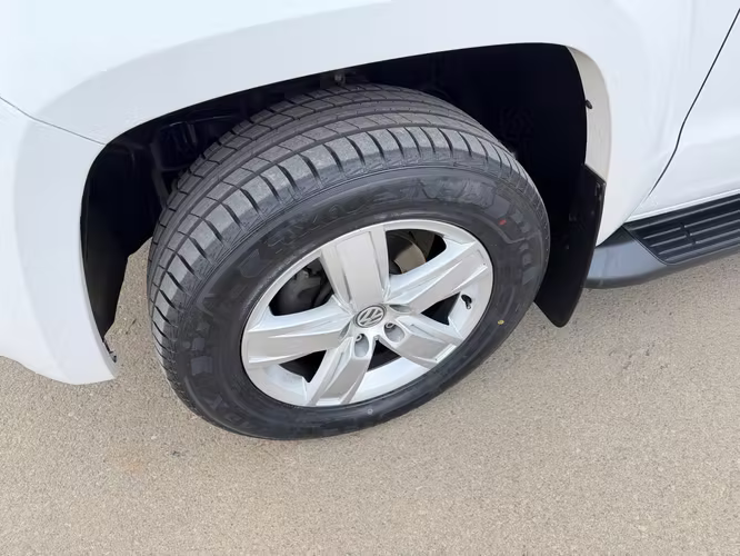 VOLKSWAGEN AMAROK HIGHLINE 4X4 AUT 2.0 2021