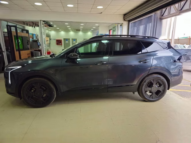 Kia Sportage 1.6T X-LINE FULL AWD 8AT 5P	 2026 - Imagen 4