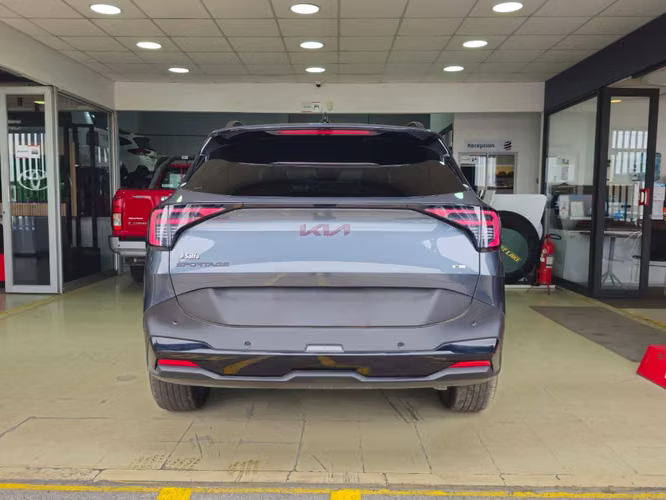 Kia Sportage 1.6T X-LINE FULL AWD 8AT 5P	 2026 - Imagen 7
