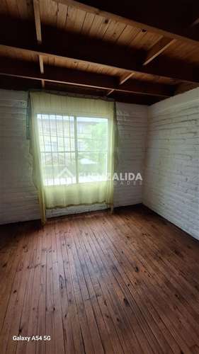 Casa en venta de 3 dorm. en La Florida